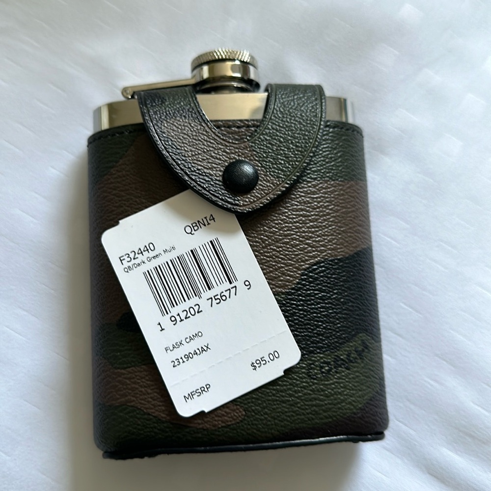 Coach flask